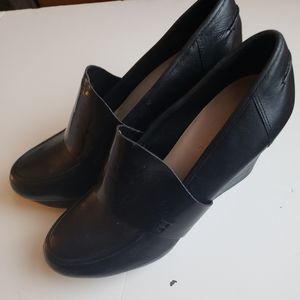 Naya Othello Black Wedge Platform
